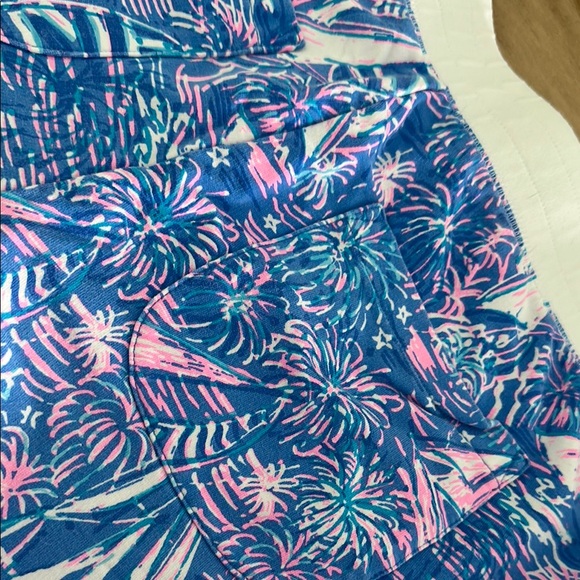 Lilly Pulitzer Blue and Pink Athletic Shorts with sailboat print - Picture 4 of 4